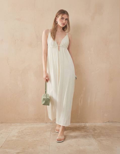 ASOS DESIGN - Naturfarvet midikjole med broderi og V-hals - view 1