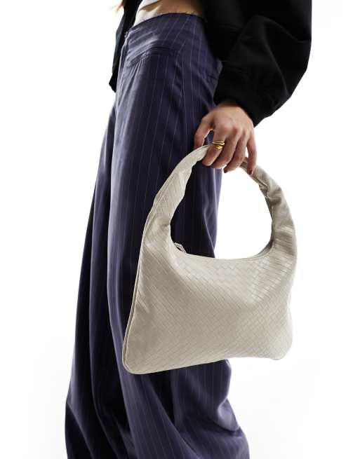 ASOS DESIGN – Naturvit axelväska i vävd design med handtag, 2 av 4