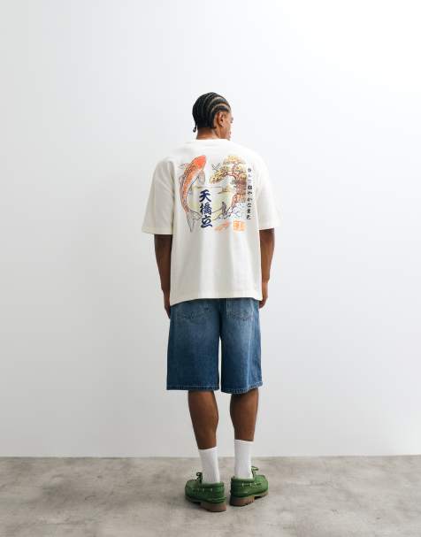ASOS DESIGN – Naturvit, kraftig t-shirt i oversize med Koi-tryck - view 1