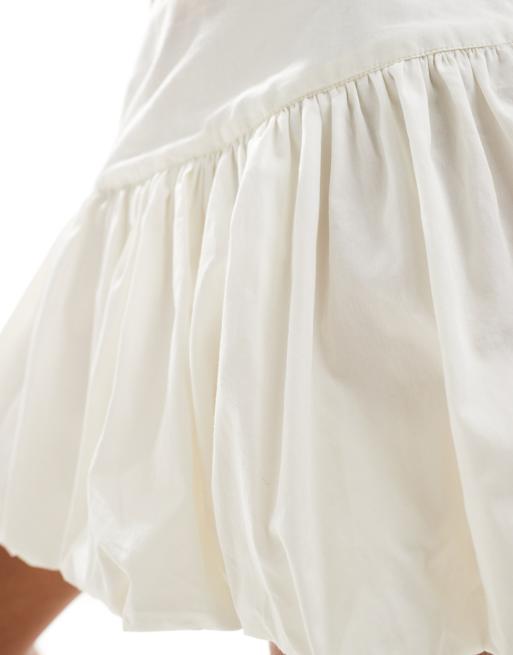 ASOS DESIGN – Naturvit minikjol med sänkt midja och ballongdesign, 3 av 5