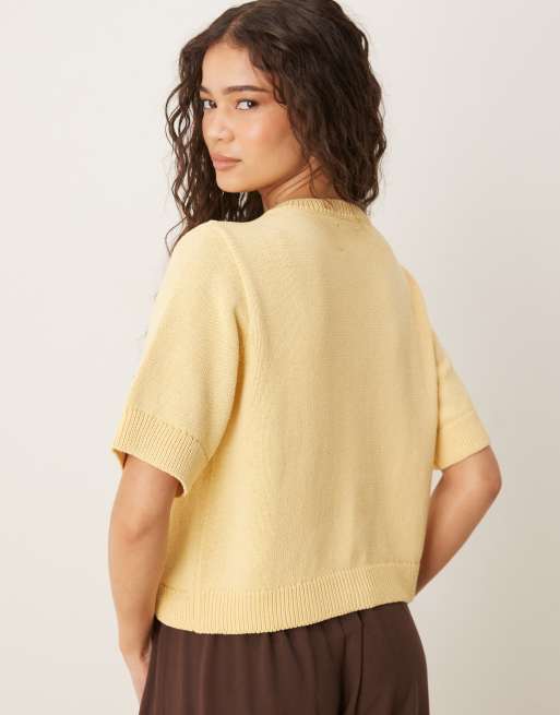ASOS DESIGN – Naturvit, stickad kofta med halvlånga ärmar och snäckknappar, 4 av 4
