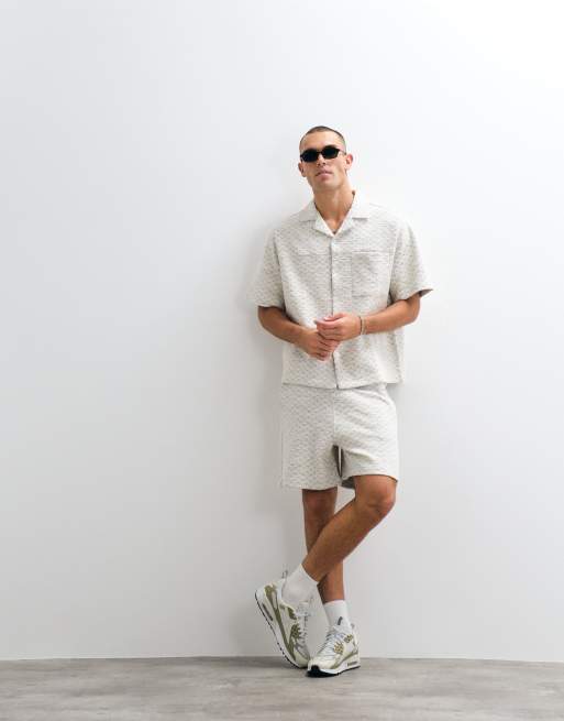 ASOS DESIGN – Naturvit, strukturerad skjorta i oversize med platt krage, del av set, 2 av 5