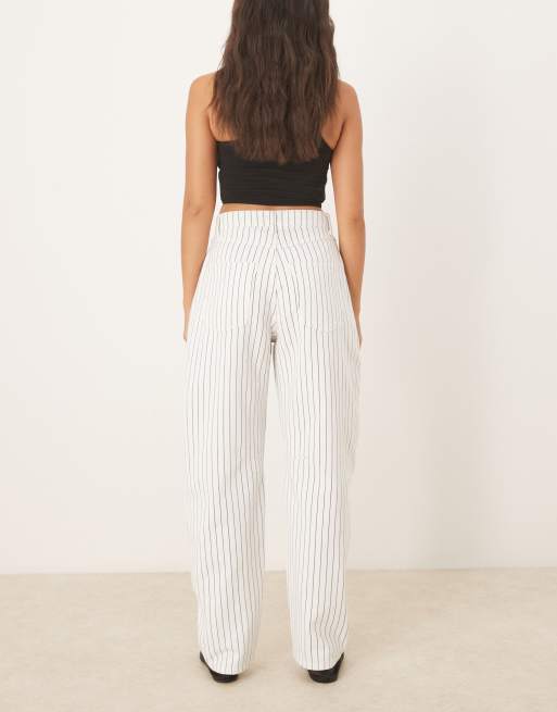 ASOS DESIGN – Naturvita, randiga jeans med barrelben och hög midja, 3 av 5