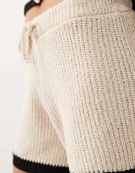 ASOS DESIGN – Naturvita, stickade shorts i linnemix, del av set, 4 av 5