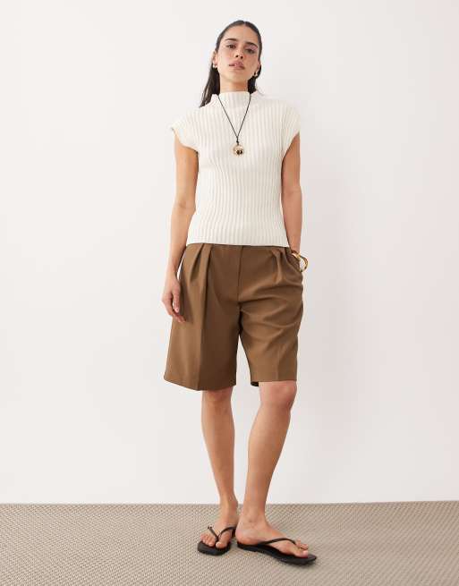 ASOS DESIGN – Naturvitt, stickat linne med ståkrage och markerad midja, 2 av 4