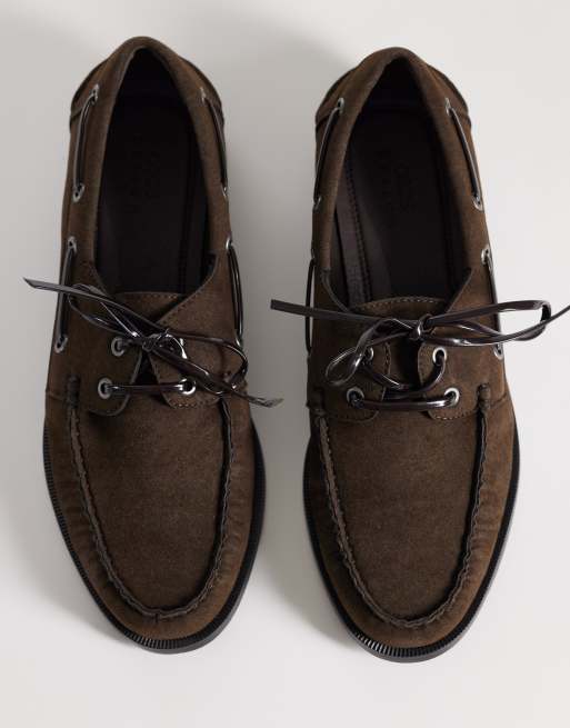 ASOS DESIGN - Náuticos marrones con cordones y detalle fruncido, 2 de 4