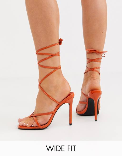 ASOS DESIGN - Navigate - Sandales minimalistes pointure large à talons - Orange