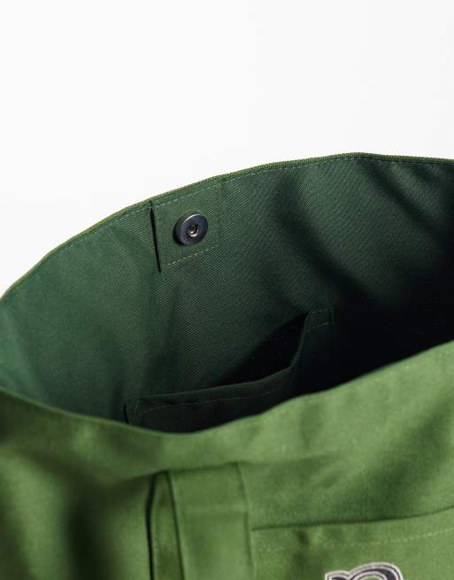 ASOS DESIGN NBA Boston Celtics tote i grøn, 4 af 4