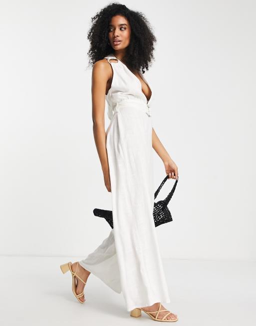 ASOS DESIGN – Neckholder-Jumpsuit aus Leinen in Weiß mit weitem Bein und Ringdetail, 3 von 4