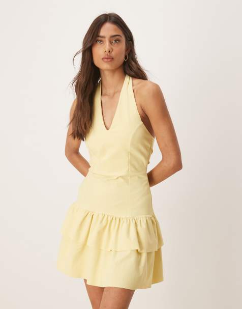 ASOS DESIGN – Neckholder-Minirock in Gelb mit Rüschen - view 1