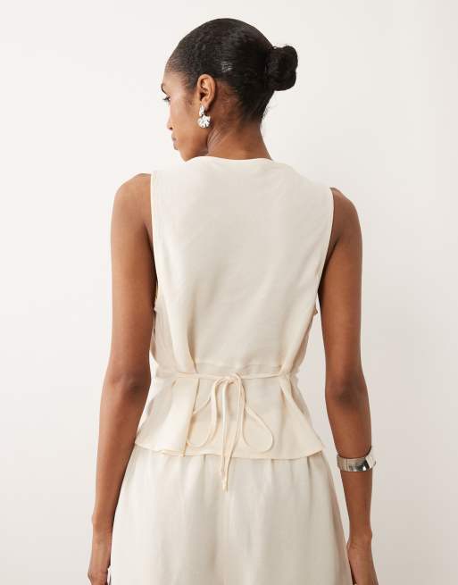 ASOS DESIGN – Neckholder-Oberteil aus Leinenmix in Elfenbein mit Spitzenbesatz, 3 von 4