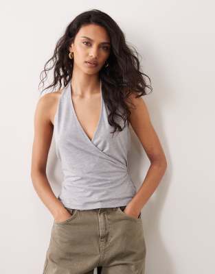 ASOS DESIGN - Neckholder-Oberteil in Grau meliert mit Wickeloptik und Bindeband