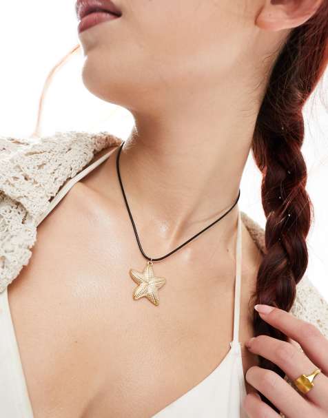 Womens on sale pendant necklace