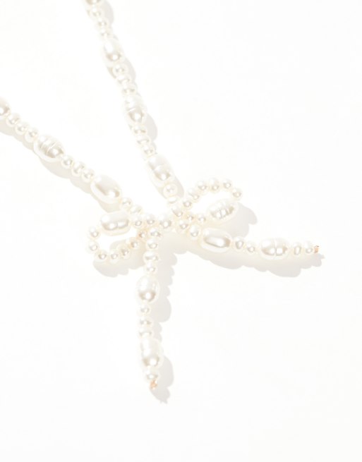 ASOS DESIGN necklace with faux freshwater pearl bow design, 2 of 4