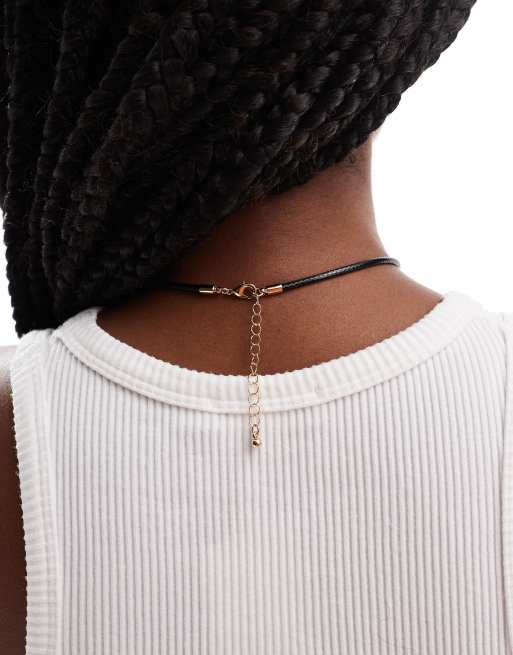 ASOS DESIGN necklace with rope and twist pendant in gold tone, 4 of 4