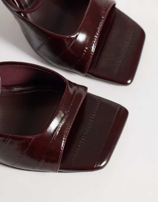 ASOS DESIGN Nectarine minimalistische sandalen met hoge hak in bordeauxrood, 3 van 5