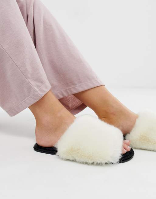 Fluffy store slippers asos