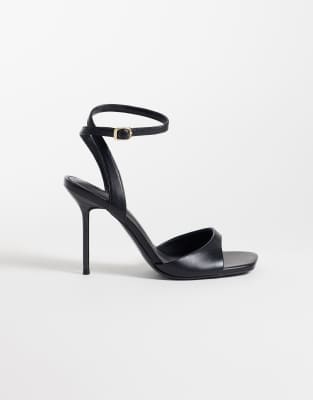 Heeled 4