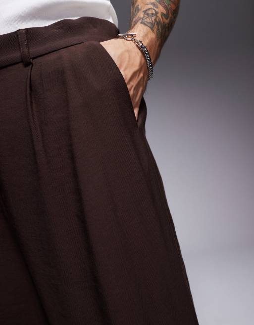 ASOS DESIGN - Nette broek met losse pasvorm en plooien aan de voorkant in bruin, 4 van 5