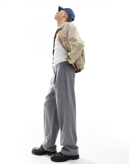ASOS DESIGN - Nette broek met wijde pijpen en een witte contrasterende tailleband in grijs