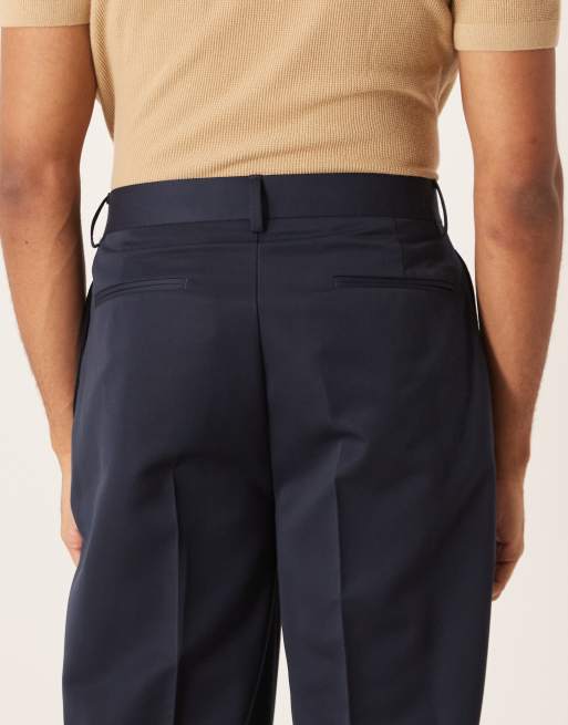 ASOS DESIGN - Nette geplooide oversized smaltoelopende broek in marineblauw, 5 van 5