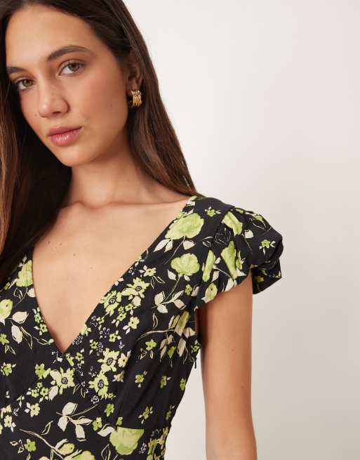 ASOS DESIGN - Nette mini-jurk met pofmouwen in fijne bloemenprint, 3 van 4