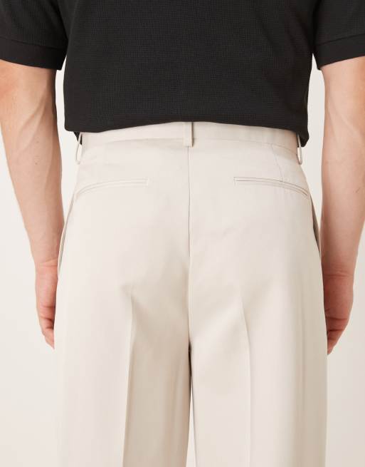 ASOS DESIGN - Nette oversized toelopende broek met plooi aan de voorkant in ecru, 5 van 5