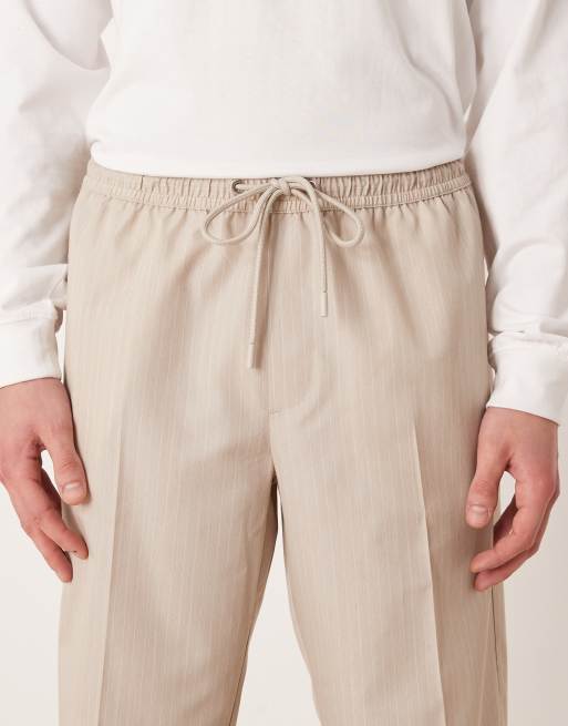 ASOS DESIGN - Nette regular-fit gestreepte broek in stone, deel van co-ord set, 4 van 5