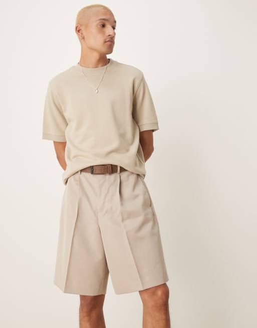 ASOS DESIGN - Nette short met wijde pijpen en geplooide voorkant in stone