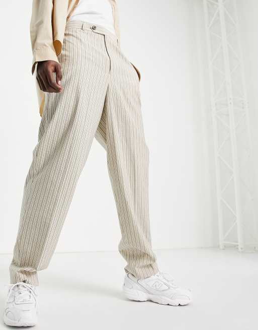 ASOS DESIGN - Nette smalle broek met hoge taille in crème seersucker stof met strepen