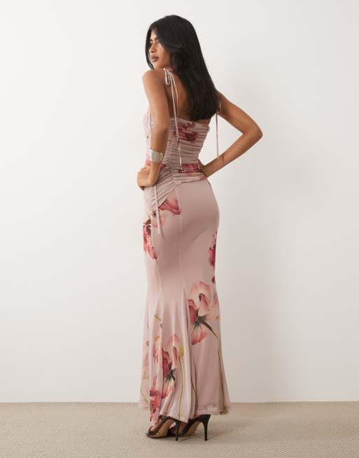 ASOS DESIGN – Netzstoff-Kleid in Rosa mit Blumenmuster, kontrastierendem Einsatz an der Brust und Schwalbenschwanz, 4 von 4