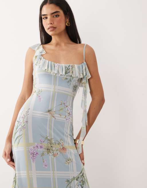 ASOS DESIGN – Netzstoff-Maxikleid in Blau mit asymmetrischem Rüschendetail, Bindedetail und floralem Karomuster, 4 von 4