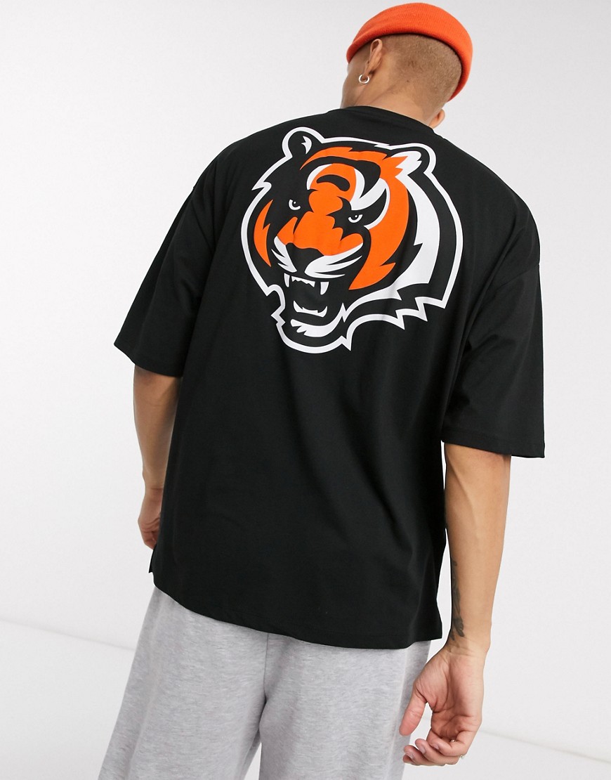 ASOS DESIGN NFL - T-shirt oversize lunga con stampa dei Cincinnati Bengals fronte e retro-Nero