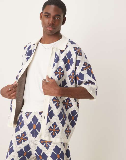 ASOS DESIGN – Niebieska dzianinowa zapinana na guziki koszulka polo o luźnym kroju we wzór, część zestawu