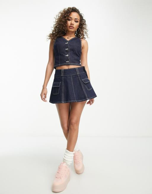 ASOS DESIGN – Niebieska jeansowa spódnica mini z zakładkami, część zestawu