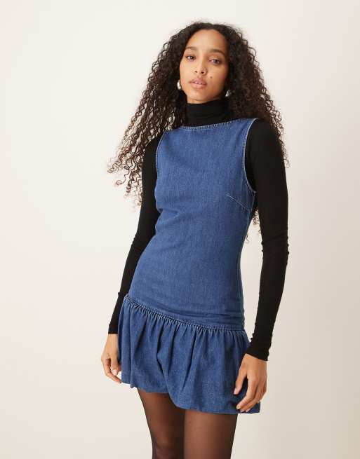 ASOS DESIGN – Niebieska jeansowa sukienka mini z bufiastym dołem, 3 z 4