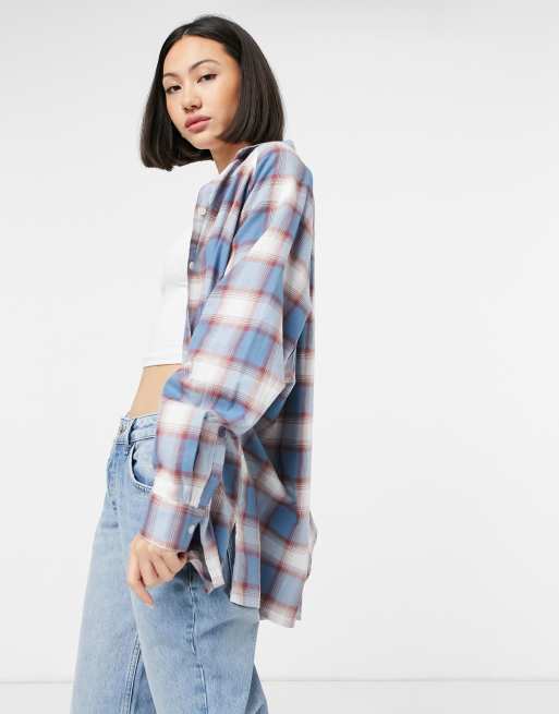 ASOS DESIGN – Niebieska koszula boyfriend z długim rękawem w rozmytą kratę