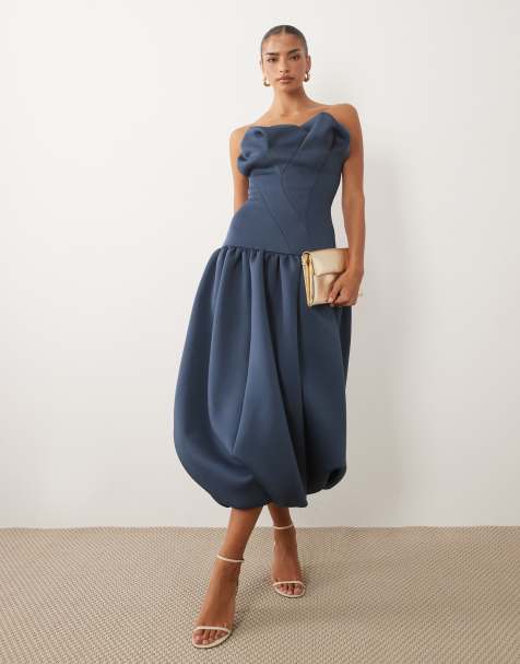ASOS DESIGN – Niebieska marszczona sukienka midi z dekoltem bandeau i dołem typu bombka z materiału w stylu scuba - view 1