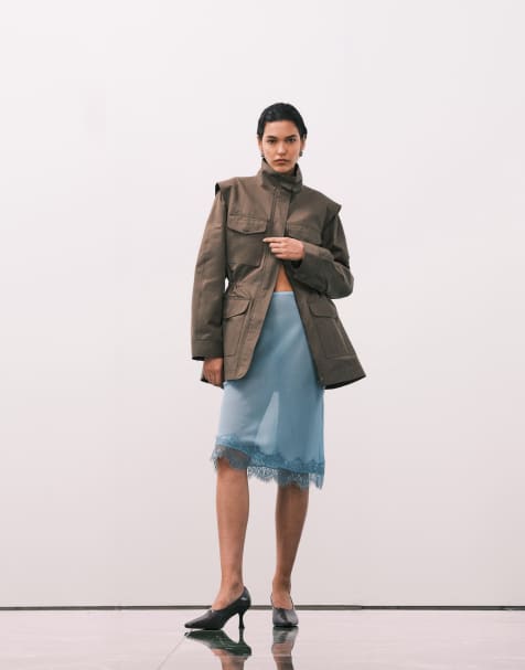 ASOS DESIGN – Niebieska prześwitująca spódnica midi z koronkowym dołem - view 1