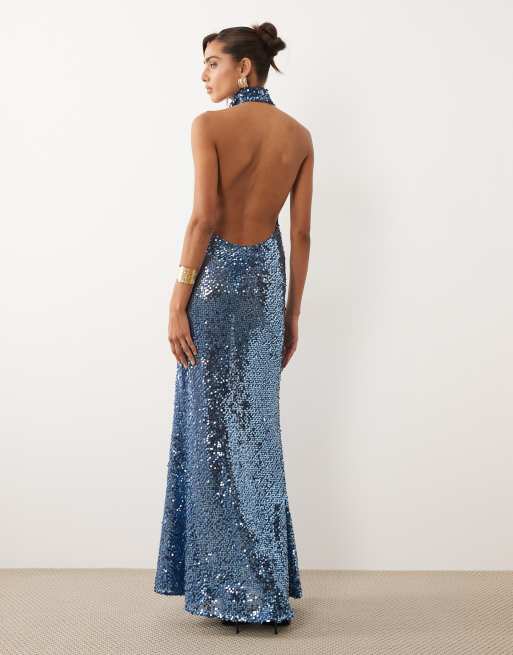 ASOS DESIGN – Niebieska prześwitująca sukienka maxi z dekoltem halter zdobiona cekinami, 4 z 4