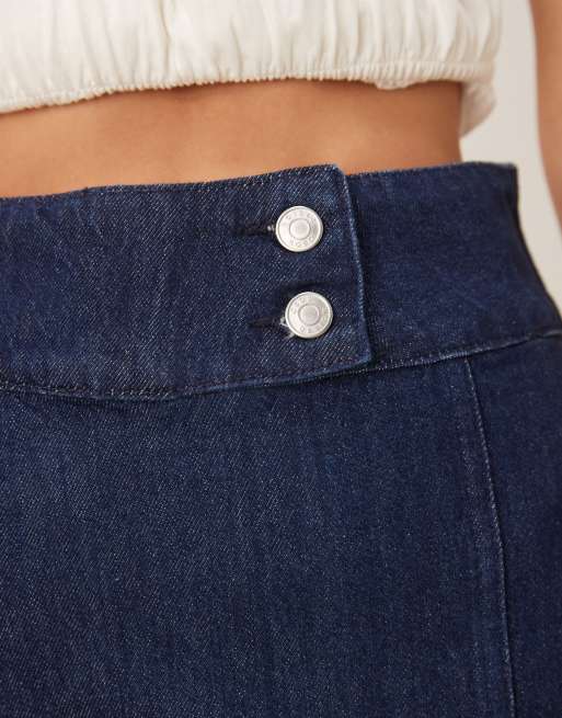 ASOS DESIGN – Niebieska spódnica jeansowa midi z zakładkami, 2 z 5