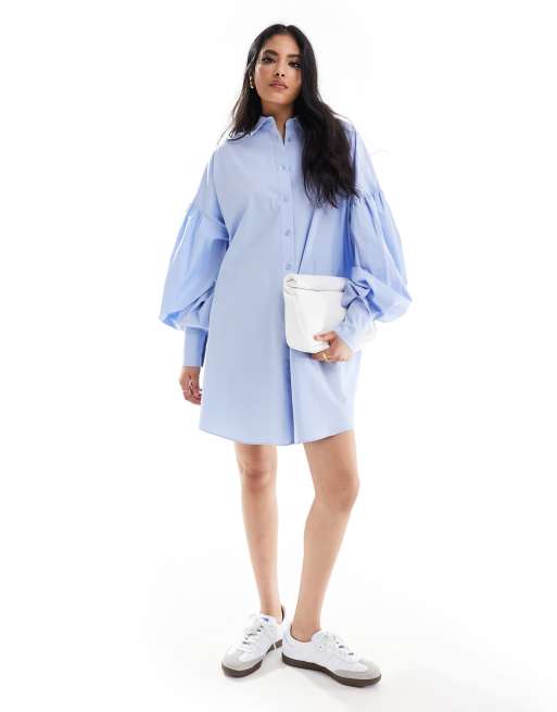 ASOS DESIGN – Niebieska sukienka koszulowa mini o fasonie boyfriend z obszernymi rękawami z tkaniny chambray