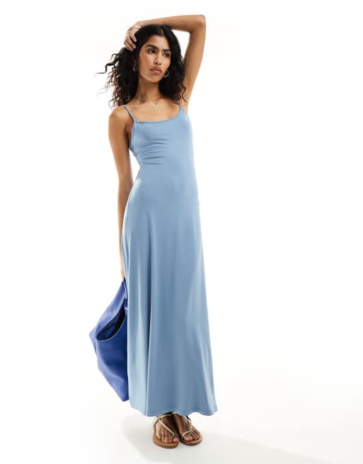 ASOS DESIGN – Niebieska sukienka maxi na ramiączkach z dekoltem U na plecach