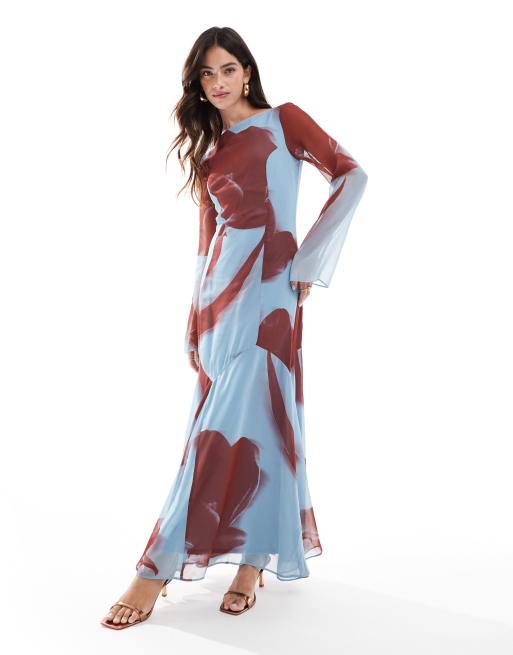 ASOS DESIGN – Niebieska sukienka maxi w kwiatowy wzór z godetami u dołu
