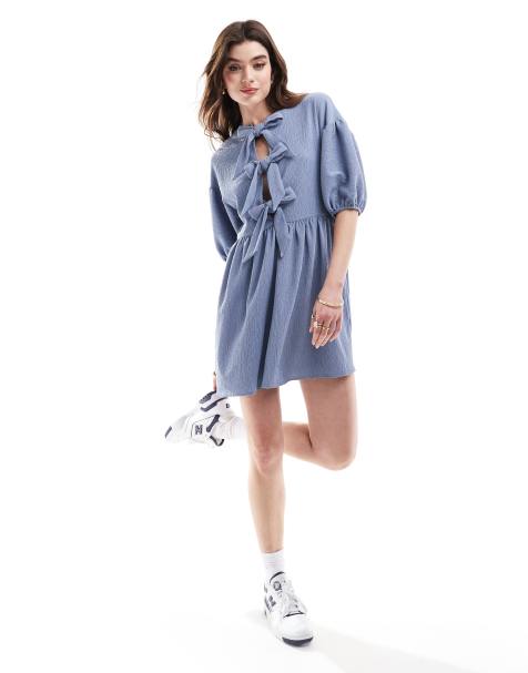 ASOS DESIGN – Niebieska sukienka mini z bufkami i wiązaniem z przodu - view 1