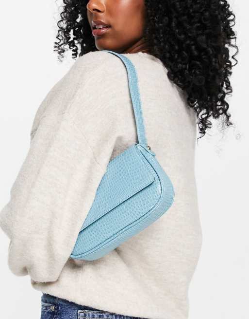 ASOS DESIGN – Niebieska torebka na ramię z klapką z imitacji skóry krokodyla 