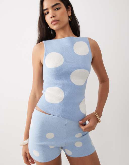 ASOS DESIGN – Niebieski asymetryczny top dzianinowy w groszki, część zestawu, 2 z 3