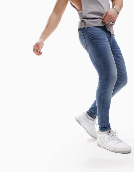 ASOS DESIGN – Niebieskie bardzo obcisłe jeansy z power stretchem i efektem barwienia