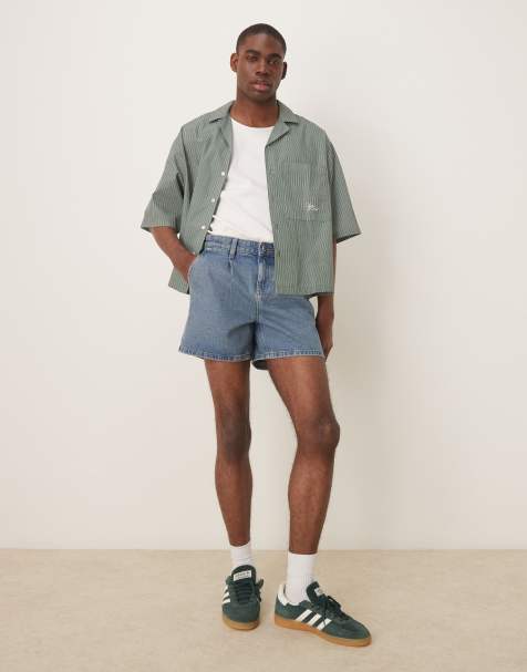 ASOS DESIGN – Niebieskie dopasowane krótkie szorty jeansowe z zakładkami - view 1