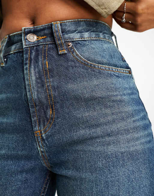 ASOS DESIGN – Niebieskie jeansy o prostym kroju ze średnim stanem , 5 z 5